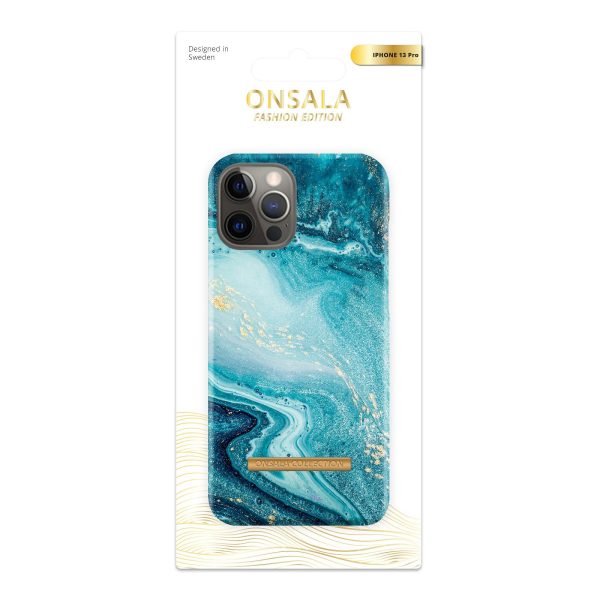 Onsala mobilskal till iPhone 13 Pro Blue Sea Marble